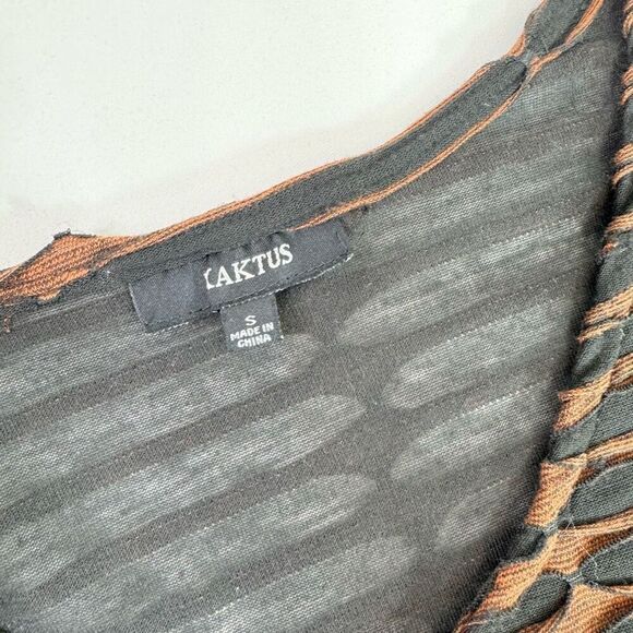 Kaktus Sweater Women Small Lagenlook Black  3/4 Sleeve Button Tassel Fall Winter - Picture 3 of 10